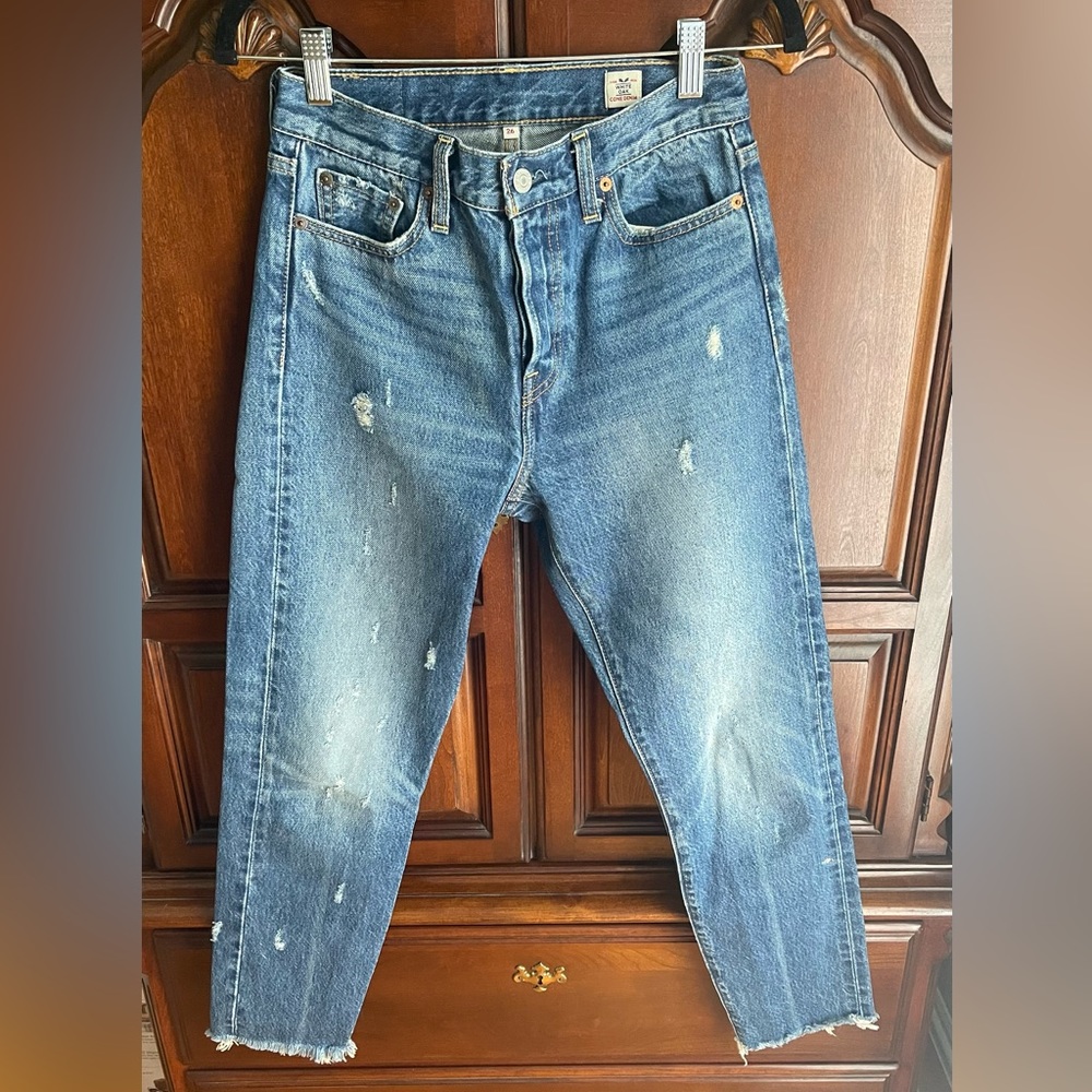 Levi’s Wedgie Fit Denim Jeans